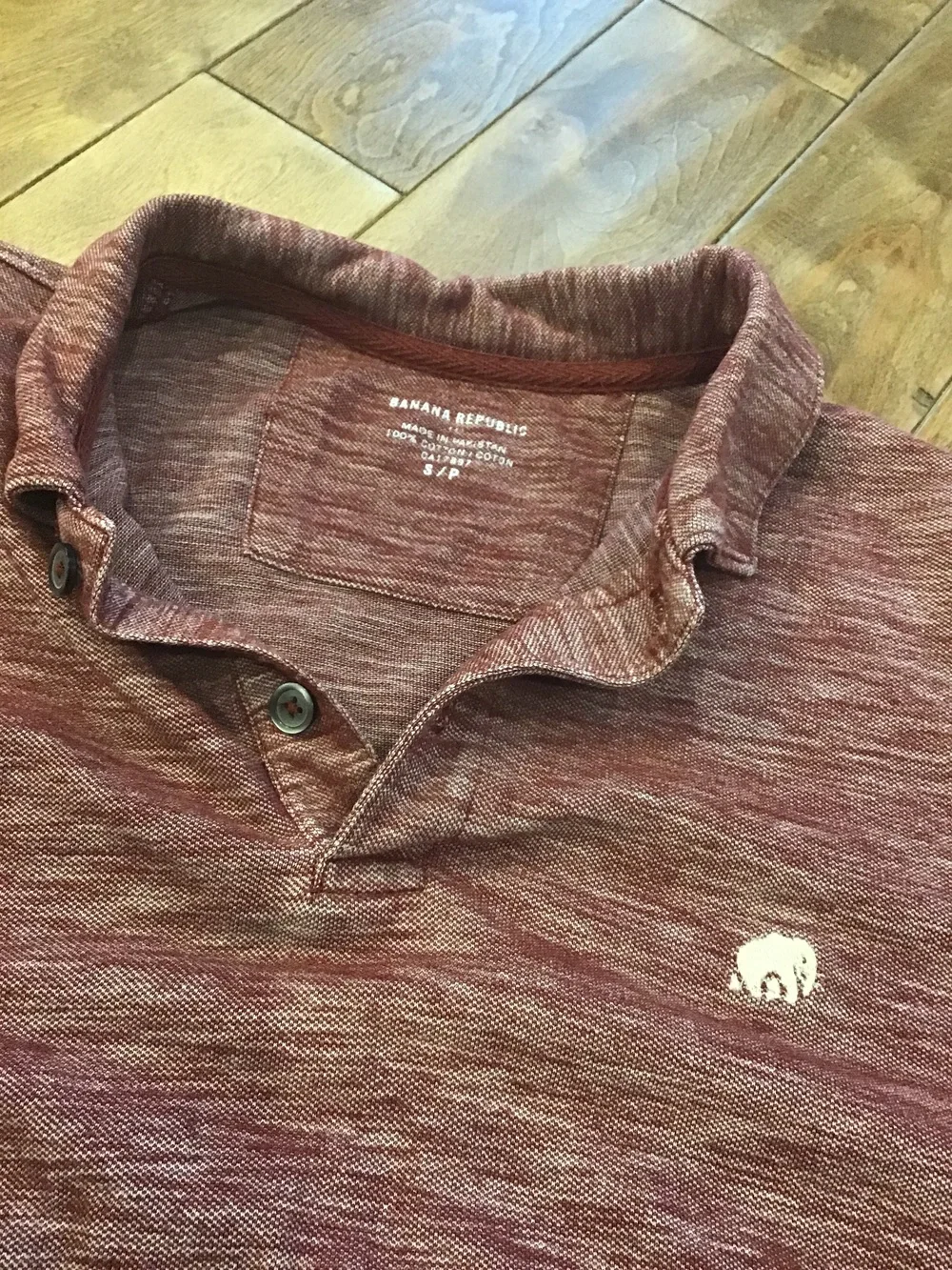 Banana Republic Stone washed red/white polo